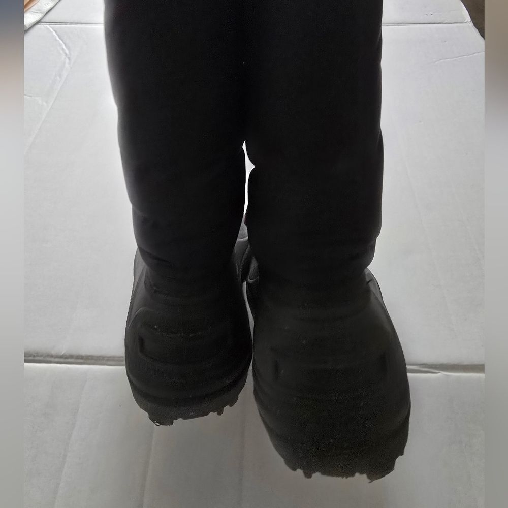 Sorel Kids' Black and Gray Snow Boots - Picture 9 of 9